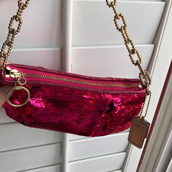 Magenta Coach Poppy Sequin Chain Limited Edition Demi Bag NWT - Picture 4 of 7